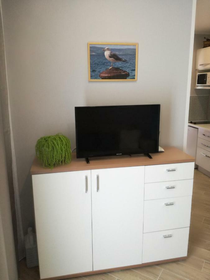 מאקרסקה Apartments Smokva מראה חיצוני תמונה