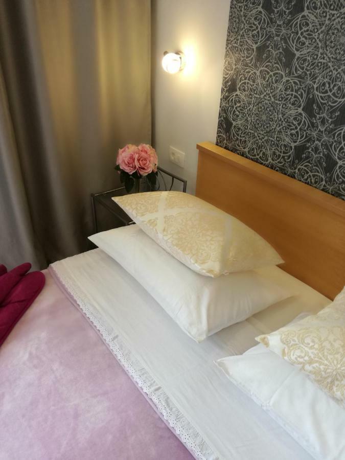 מאקרסקה Apartments Smokva מראה חיצוני תמונה