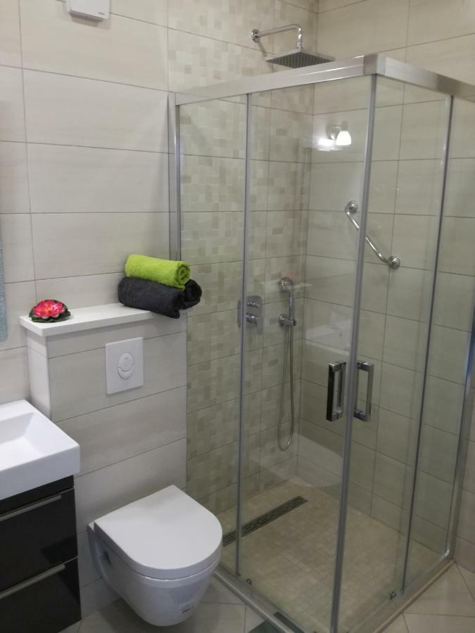 מאקרסקה Apartments Smokva מראה חיצוני תמונה