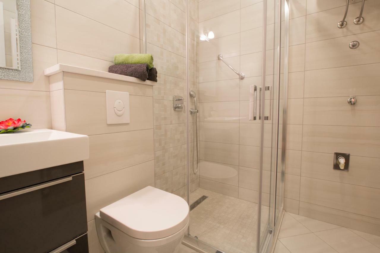 מאקרסקה Apartments Smokva מראה חיצוני תמונה
